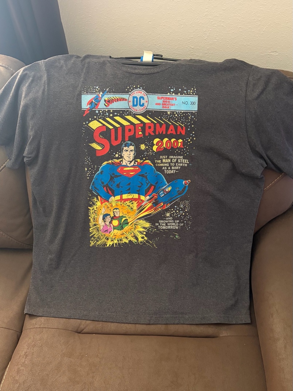 DC Superman 2001 Graphic Tee - Black with Red/Blue/Yellow Print